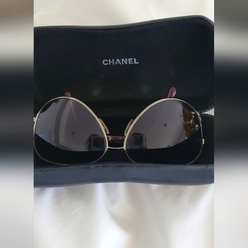 Chanel aviator sunglasses